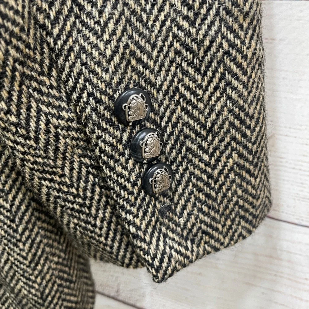 VINTAGE LAUREN RALPH LAUREN TWEED EQUESTRIAN 100% WOOL BLAZER IN HERRINGBONE - Picture 9 of 9